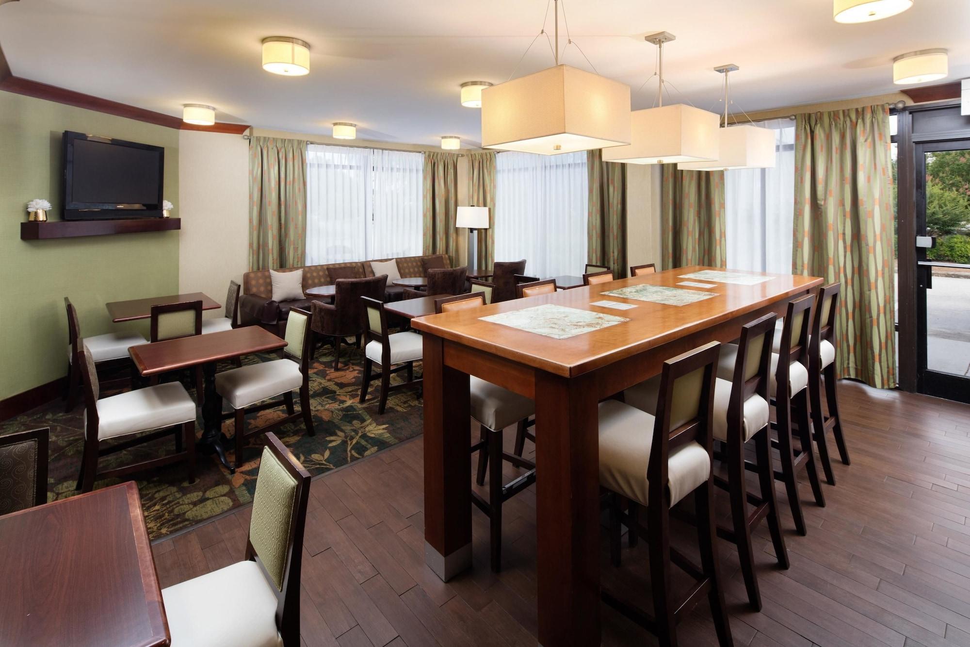 Motel 6 Fayetteville - I-95 Экстерьер фото