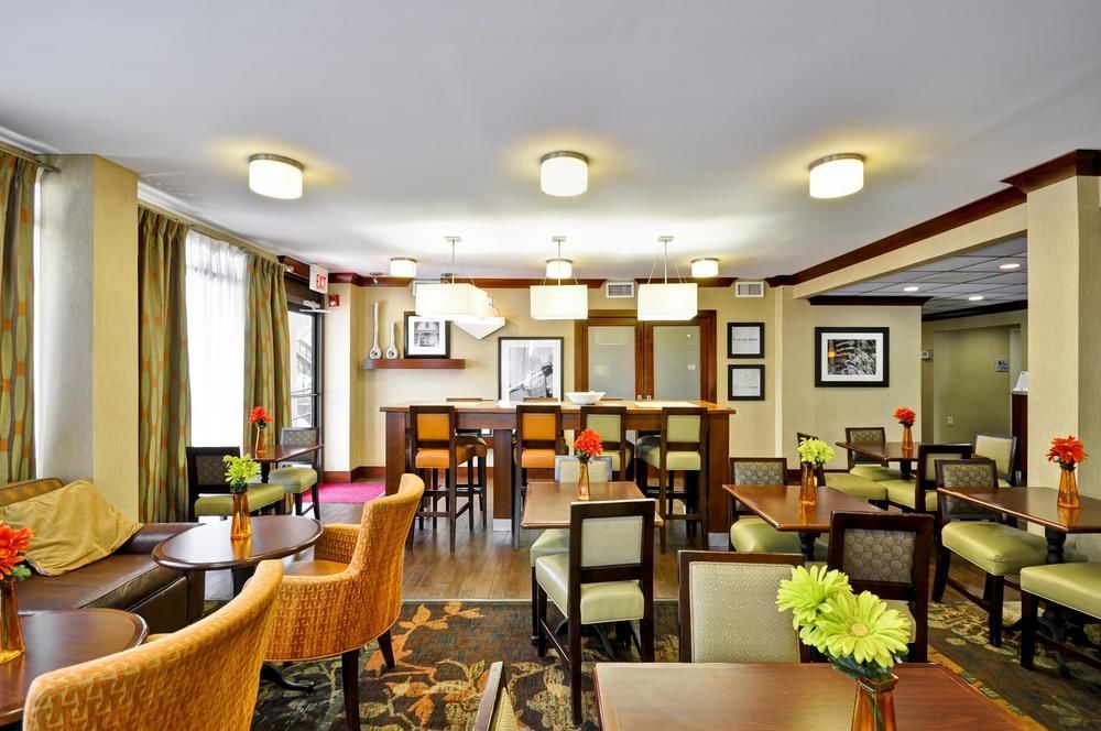 Motel 6 Fayetteville - I-95 Экстерьер фото