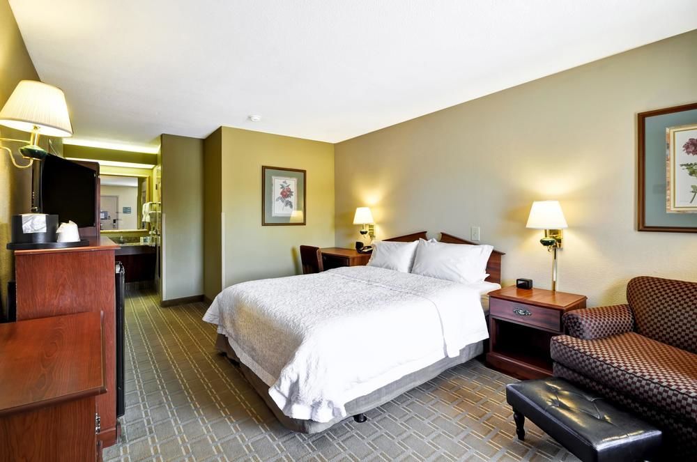 Motel 6 Fayetteville - I-95 Экстерьер фото